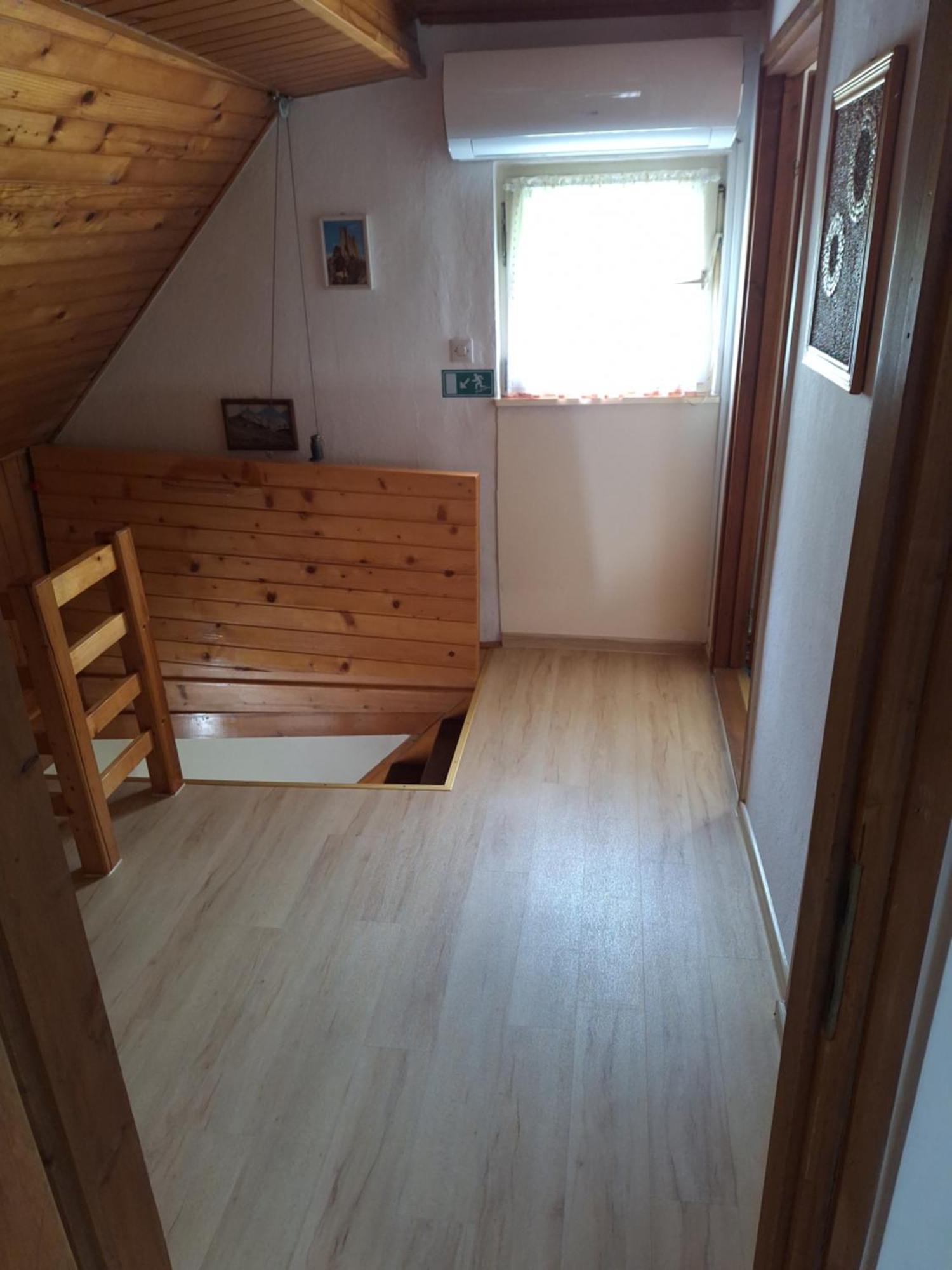 Apartma Pr Martin Бегунье-на-Гореньскем Экстерьер фото